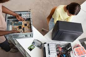 Laptop & Desktop Servicing